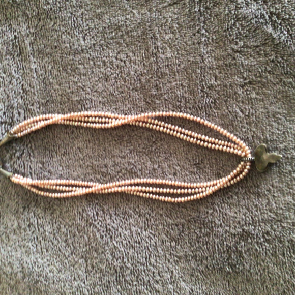 Pearl Necklace - Picture 3 of 6